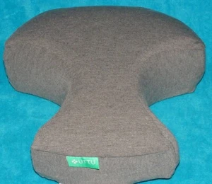 NEW!! UTTU Memory Foam LEG/KNEE PILLOW Buy 4=1 FREE/7=2 FREE/10=3 FREE 12=4 FREE - Picture 1 of 7