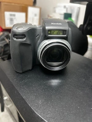 Kodak EasyShare DX6490 4.0MP Digital Camera - Black - Image 1 of 4