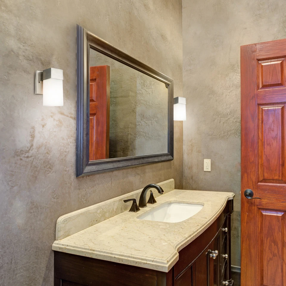 Lámpara de pared de níquel cepillado Eglo Ciara Springs 1 luz con níquel cepillado Foto 1 de 2