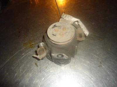 81 82 83 84 85 86 ESCORT AIR INJECTION PUMP PWR STRG ID E1EE-K2A Foto 1 de 3