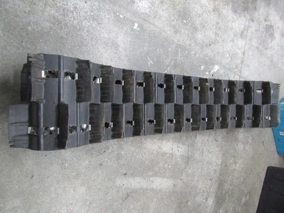 19 ARCTIC CAT M8000 HARDCORE TRACK 153 x 15 x 3 POWER CLAW 80 DURO OEM  #1195 - Image 1 of 4