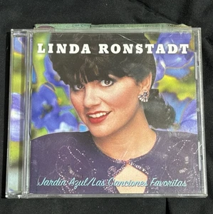 Linda Ronstadt – Jardin Azul: Las Canciones Favoritas CD Spanish Latin (2004) - Picture 1 of 4