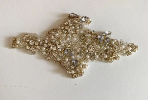 Rhinestone Faux Pearl Applique Bridal Sash Embellishment Motif Sew On Patch - Picture 1 of 6