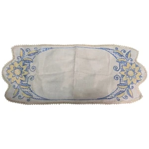 Vintage Blumen Handstickerei gehäkelt Tischläufer - 30 x 12 Zoll - Bild 1 von 5