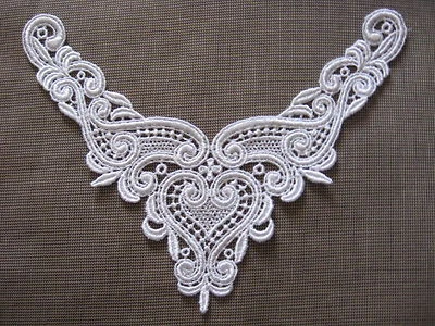 16 PIEZAS PRECIOSO APLIQUE DE YUGO DE VENZA RAYÓN CORAZÓN BLANCO Foto 1 de 3