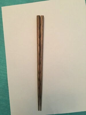 日本超棒外观轻质棕色剥木筷带免费汉 — 第 1/4 张图片