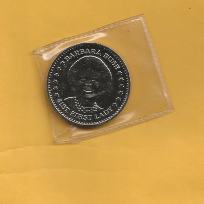 Moneda conmemorativa Barbara Bush Primera Dama 1984 Doble Águila PLATA Foto 1 de 2