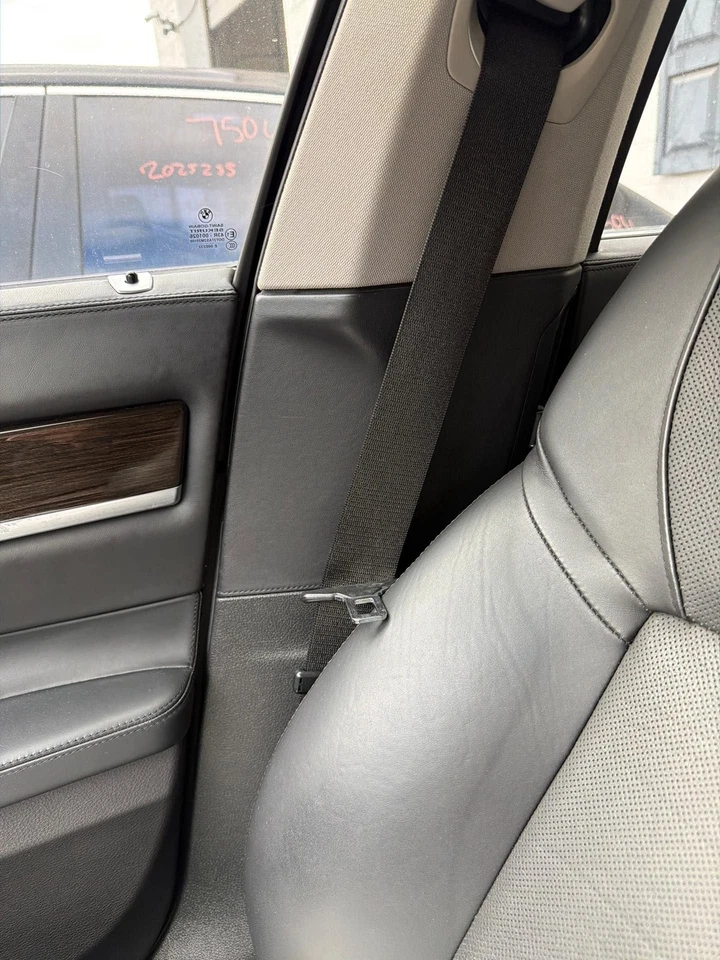 09-12 BMW 750I cinturón de seguridad delantero (cubo) retractor pasajero Foto 1 de 1