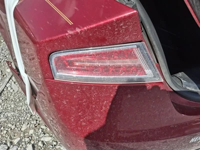 Used Left Tail Light Assembly fits: 2015 Lincoln Mkz quarter panel mounted Left - Image 1 of 4