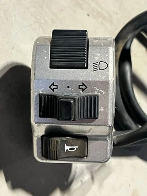 Suzuki Marauder VZ800 1998 97-04 OEM controles izquierdos luces de bocina de señal Foto 1 de 4