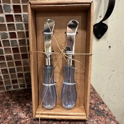 Esparcidores de queso con mango de vidrio azul transparente iridiscente Thirstystone - Juego de 2 Foto 1 de 4