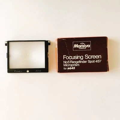 Mamiya Focusing Screen for M645 No.5 Rangefinder Spot 45° /Microprism Type - Image 1 of 4