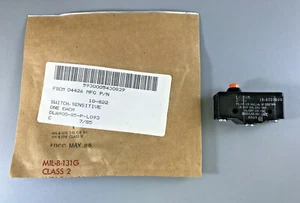 LICON 10-822 SENSITIVE SWITCH 125,250VAC 125VDC 15A MADE IN U.S.A.  - Picture 1 of 8