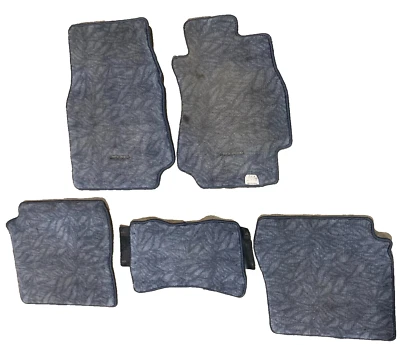JDM RHD OEM Toyota Mark II JZX100 Used Blue Floor Mats Set of 5 1996-2001 Foto 1 de 4