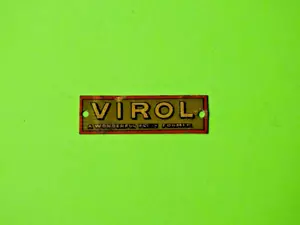 BASSETT LOWKE 1920s O GAUGE TINPLATE RAILWAY SIGN "VIROL WONDERFUL FLESH FORMER" - Picture 1 of 3