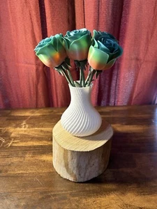 Half Dozen 3D-Printed Roses With Elegant Swirled Vase - Picture 1 of 2