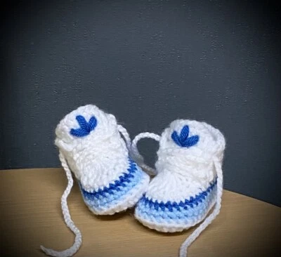 Crochet Baby Zapatos Hechos a Mano Ganchillo Lana Bebé Botines Zapatillas Zapatillas Foto 1 de 2