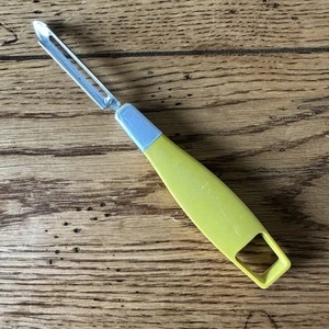 Vintage Gemüse Kartoffel schwimmende Klinge Schäler MCM Ernte goldgelber Griff - Bild 1 von 2