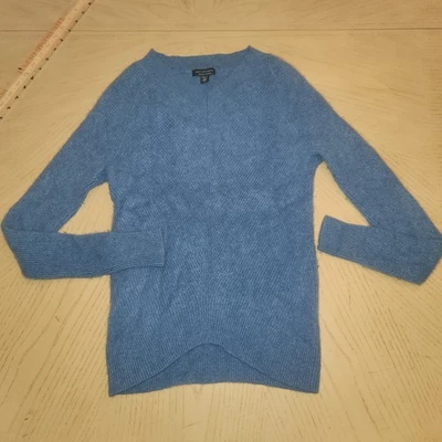 Suéter de cachemir Saks Fifth Avenue talla mediana azul Foto 1 de 4