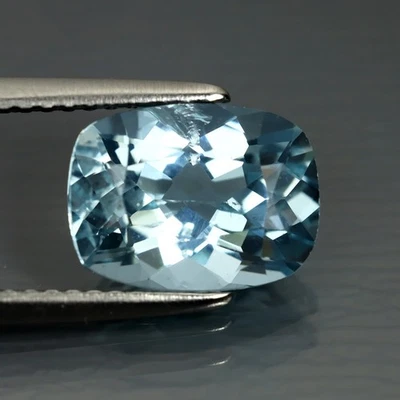 2.67 ct Tremendous Cushion (10.09 x 7.55 mm) Brazil Sky Blue Aquamarine Gemstone - Image 1 of 3
