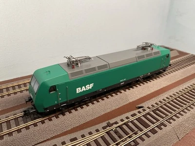 Roco H0 63562 E-Lok BR145-CL 001, BASF, DC, Licht, DSS, NEM - Bild 1 von 4