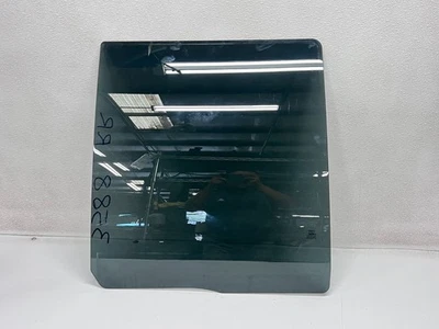 07-17 LINCOLN NAVEGATOR PUERTA TRASERA DERECHA VENTANA CRISTAL, OEM LOTE3588 Foto 1 de 4