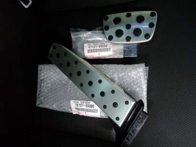 Juego de pedales de aluminio Lexus LS460 LS460L LS600h LS600hL F-Sport genuino OEM Foto 1 de 3
