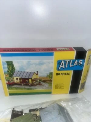 Atlas HO Scale Small Warehouse Kit 714-150 Open Box - Image 1 of 4