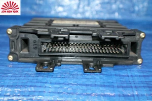 VOLKSWAGEN VW BEETLE 2.0L OEM A/T TRANSMISSION CONTROL UNIT AG4 001-927-731-R - Picture 1 of 3