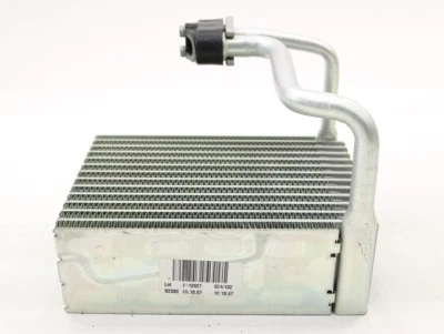 NUEVO Hella A/C Evaporador Núcleo Trasero 8FV351211361 BMW 745i 750i 760Li 2002-2008 Foto 1 de 4