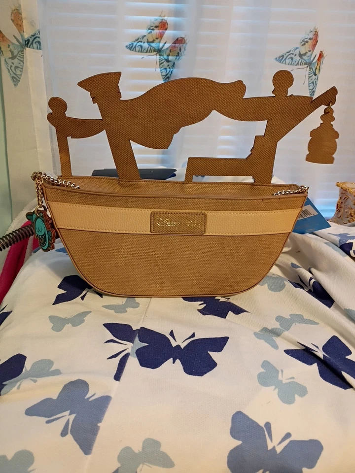Bolso Bandolera Danielle Nicole Barco Crucero por la Selva Nuevo con Etiquetas Foto 1 de 1