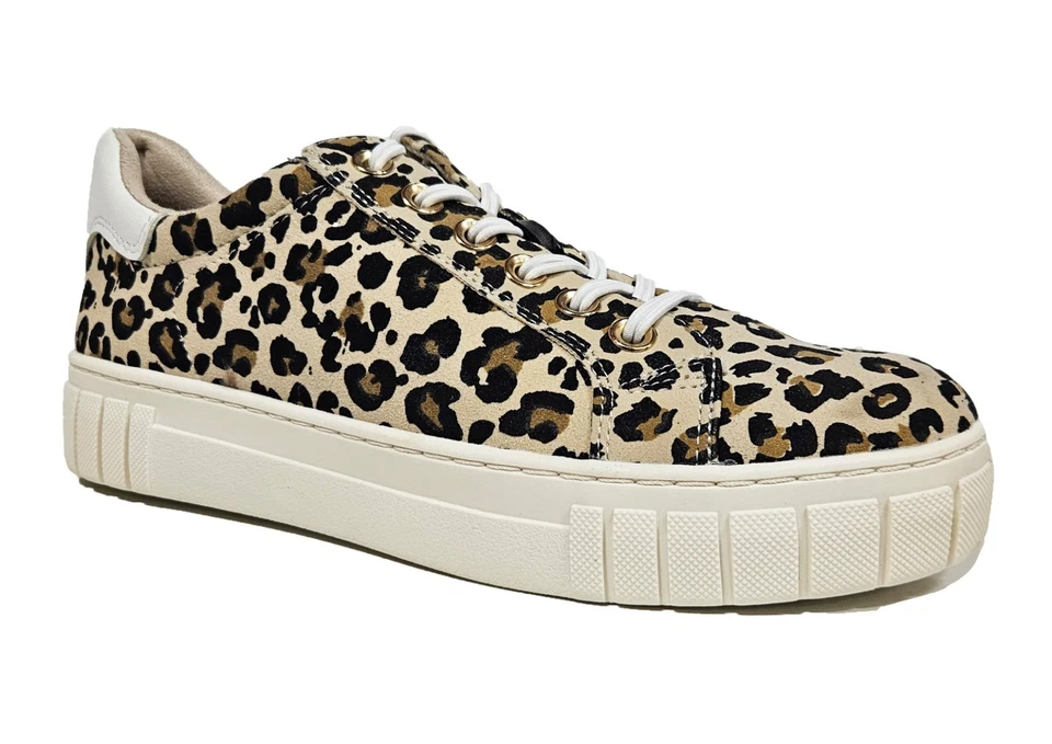 Zapatillas sin cordones Marco Tozzi para mujer con estampado de leopardo de moda Foto 1 de 1