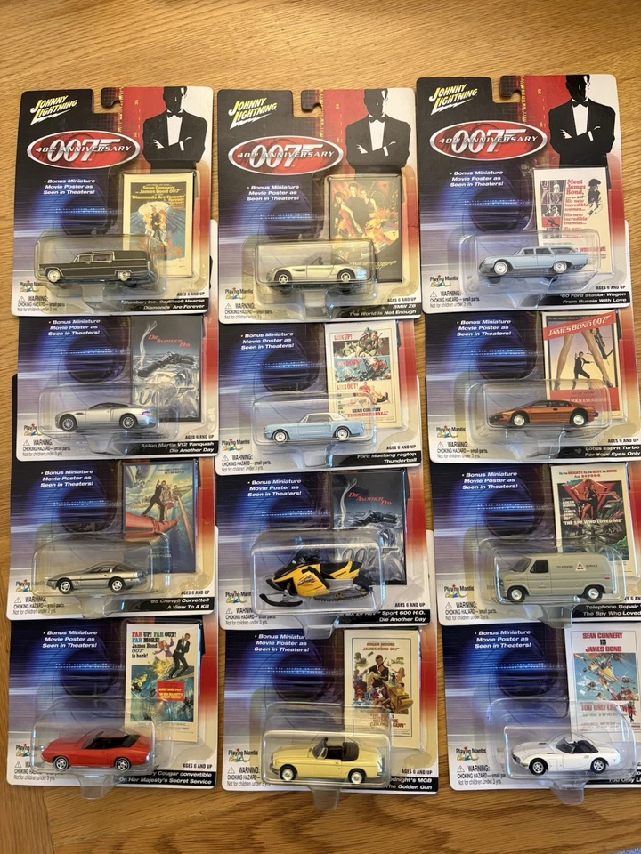 Johnny Lightning James Bond 007 40th anniversary Release 2 (12 Cars) - Image 1 of 4