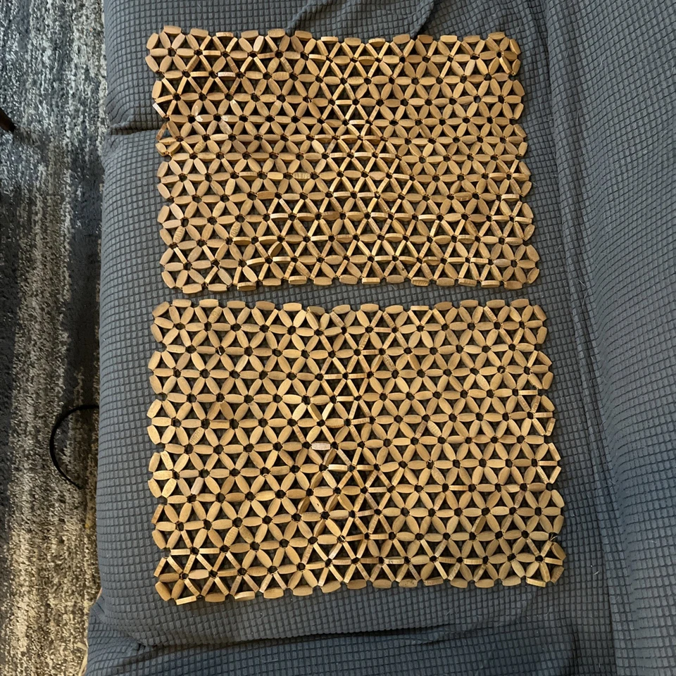 Manteles individuales “margarita” de azulejos flexibles de madera MCM de colección.  Juego de dos Foto 1 de 1