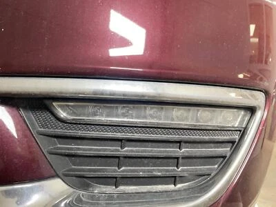 Luz de conducción usada se adapta a: Lincoln MKZ 2018 conducción antiniebla cubierta inferior montada LED cl Foto 1 de 4