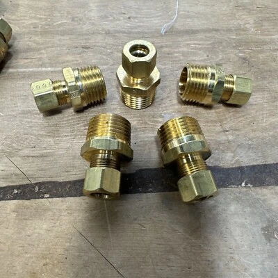 Lot Of 5 Brass Plumbing Connector Fitting 1/2" NPT X 5/16" Compression Tube Size - Image 1 of 2