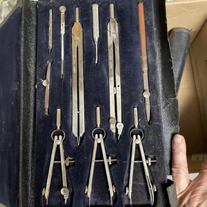 Antiguo JUEGO DE DIBUJO CHARVOS Instrumentos de dibujo con 10 piezas - Imagen 1 de 6