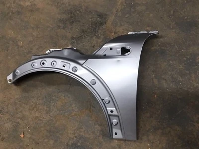 MINI COOPER S 2007 2008 2009 2010 2011 2012 2013 2014 GUARDABARROS IZQUIERDO PLATEADO Foto 1 de 4