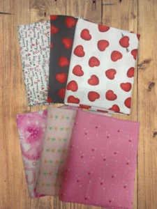 6 Half Yards -Assorted Valentine Hearts Half Yard Bundle - Picture 1 of 2
