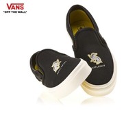 Vans Disney Classic Slipper Mickey Mouse Fashion Sneakers Vans Disney Classic Slipper Mickey Mouse Fashion Sneakers