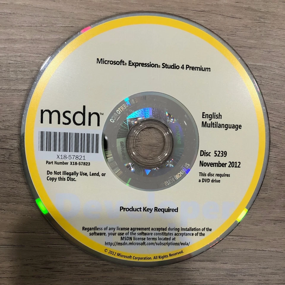DVD Microsoft MSDN Expression Studio 4 versión premium - noviembre 2012 - sin llave Foto 1 de 1