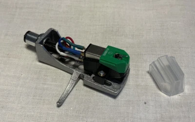 NUEVO Cartucho Audio Technica AT-VM95E + Cabezal Plateado Ligero Hi-Fi Foto 1 de 3