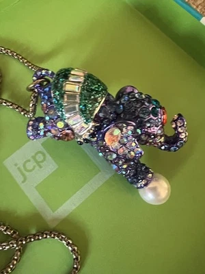 Betsey Johnson 声明大象吊坠项链水钻金色 — 第 1/4 张图片
