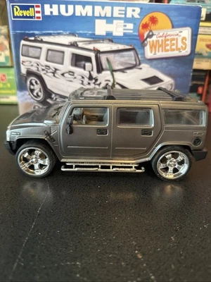 Модель автомобиля Hummer H2 от rebel 125 масштаб - Изображение 1 из 4