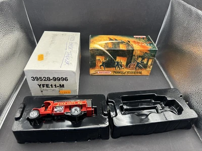 Matchbox YFE11 1923 Mack AC Water Tanker Fire Engine Yesteryear Model Truck Rare - Image 1 of 4