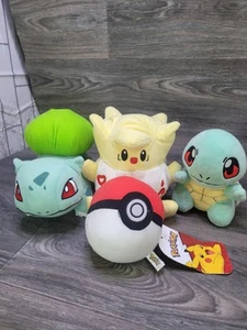 Lot 4 Pc Plush Cute Togepi 7"/Bulbasaur7 ½"/Squirtleb6 ½  & Poke ball - Picture 1 of 9