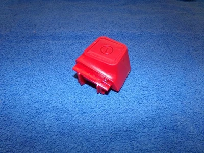 Limpiador de alfombras para mascotas Hoover Dual Power Max FH54011 interruptor de alimentación resorte y cubierta Foto 1 de 4