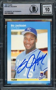 BO JACKSON AUTOGRAPHED 1987 FLEER ROOKIE CARD ROYALS GEM 10 AUTO BECKETT 211044 - Picture 1 of 2