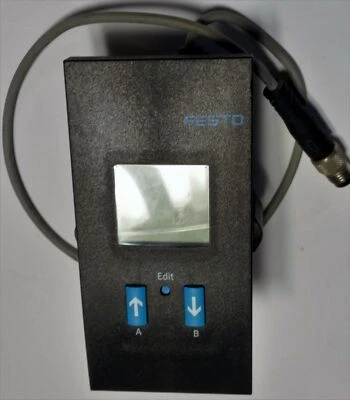 Festo SDE1-D10-G2-FQ4-C-P1-M8 Pressure Sensor - Image 1 of 4