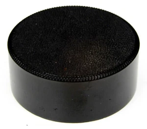 Nikon Deep Bakelite 39mm SM Rear Cap for SM 25/4,35/1.8,50/1.1 #2 ....... Minty - Picture 1 of 6